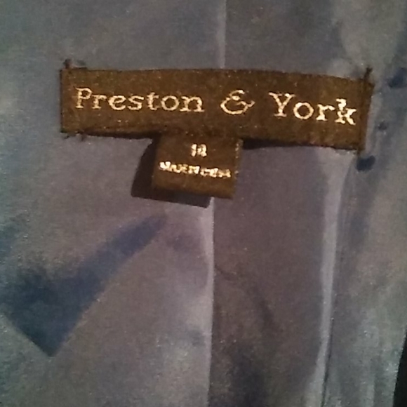 Preston's and York jacket - Picture 2 of 3